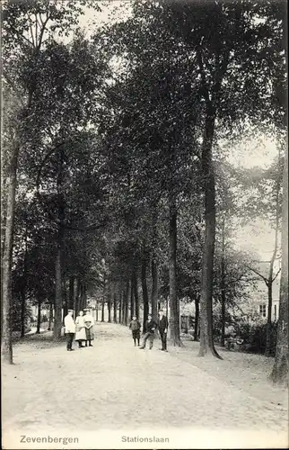 Ak Zevenbergen Nordbrabant Niederlande, Stationslaan