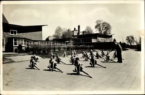 Ak Alphen aan den Rijn Südholland, Martha Stichting, Ochtend gymnastiek, Prins Bernhard Paviljoen