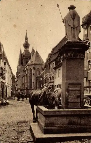 Ak St. Wendel in Saarland, Blick auf den Dom, Wendelinusbrunnen
