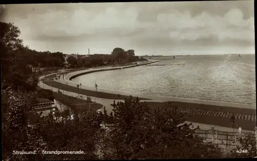 Ak Stralsund in Vorpommern, Strandpromenade