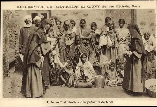 Ak Indien, Congregation de Saint Joseph de Cluny, Distribution des presents de Noel