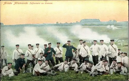 Ak Armee Allemande, Infanterie au bivouac, Deutsche Soldaten in Uniformen