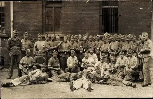 Foto Ak Souvenir de l'occupation, Französische Soldaten, 1922