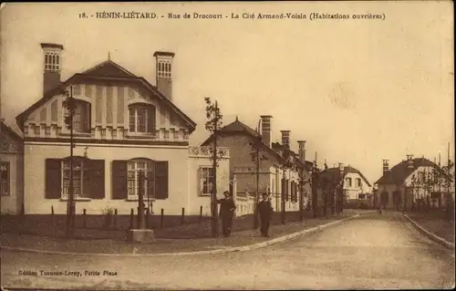 Ak Hénin Liétard Hénin Beaumont Pas de Calais, Rue de Drocourt, la Cite Armand Voisin