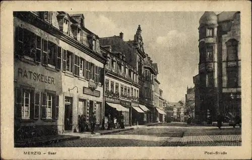 Ak Merzig an der Saar im Kreis Merzig Wadern, Poststraße, Ratskeller, Buchhandlung Haffner, P. Römer