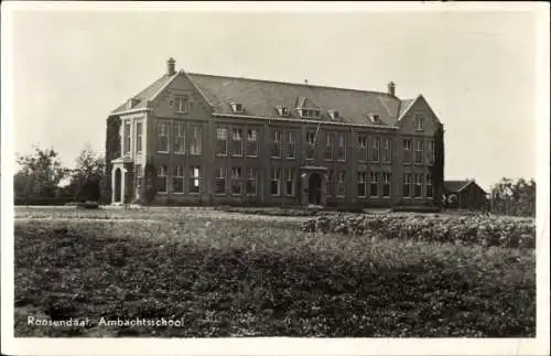 Ak Roosendaal Nordbrabant Niederlande, Ambachtsschool