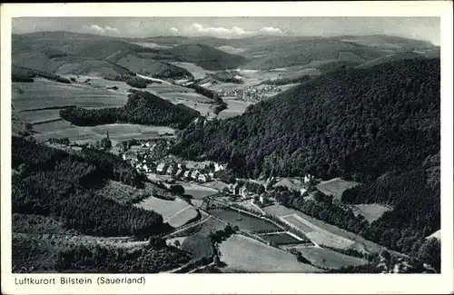 Ak Bilstein Lennestadt Sauerland, Fliegeraufnahme vom Tal