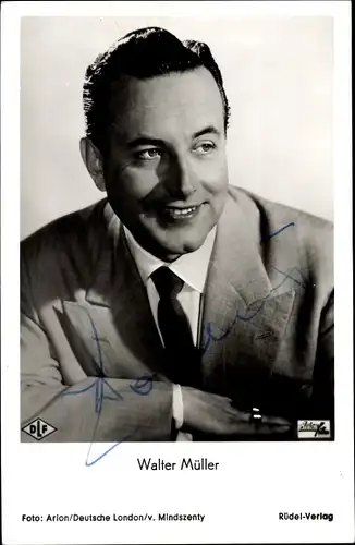 Ak Schauspieler Walter Müller, Portrait, Krawatte, Der falsche Adam