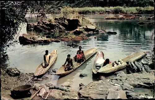 Ak L'Afrique en Couleurs, Retour des Lavandieres