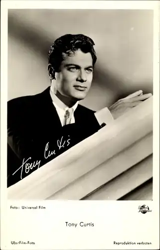 Ak Schauspieler Tony Curtis, Portrait