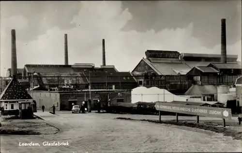 Ak Leerdam Südholland, Glasfabriek