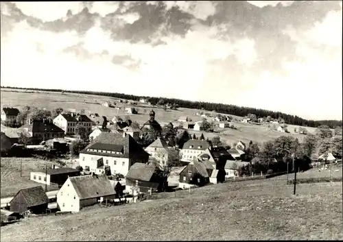 Ak Rübenau Marienberg im Erzgebirge Sachsen, Blick auf den Ort mit Umgebung