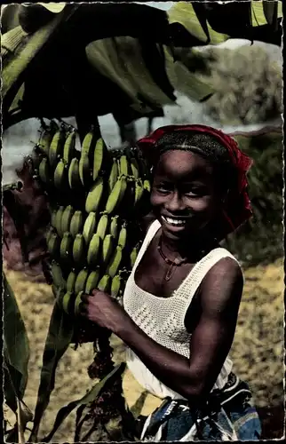 Ak L'Afrique en Couleurs, La cueillette des bananes