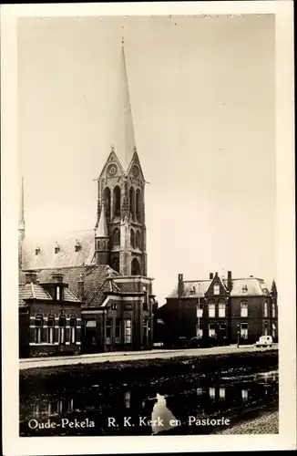 Ak Oude Pekela Groningen Niederlande, R. K. Kerk en Pastorie