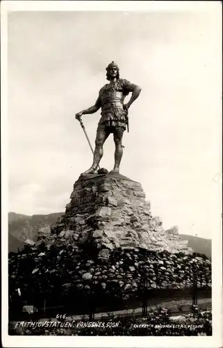 Ak Vangsnes Vik Norwegen, Frithjovsstatuen