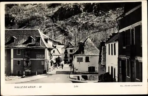 Ak Val d’Aran Valle de Aran Katalonien, Straßenpartie, Wohnhäuser