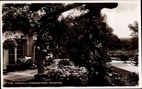 Ak Brighton East Sussex England, Preston Park, The Pergola