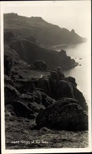 Ak Pedn Cornwall England, Cliffs