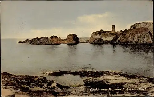 Ak Dunbar Schottland, Castle and Harbour Entrance