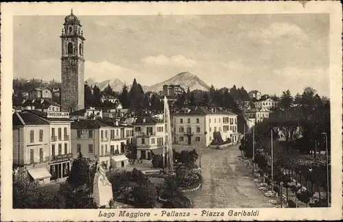 Ak Pallanza Lago Maggiore Piemonte, Piazza Garibaldi