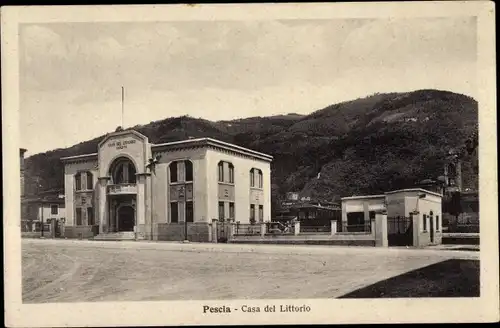 Ak Pescia Toskana, Casa del Littorio