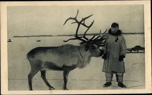 Ak Alaska, Un Renne et son Maitre, Cercle Arctique, Mann mit Rentier