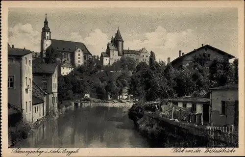 Ak Schwarzenberg im Erzgebirge Sachsen, Blick von der Vorstadtbrücke, Schloss, Kirche