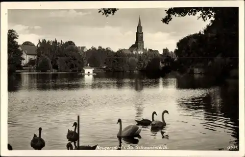 Ak Neugersdorf in der Oberlausitz, Schwanenteich, Kirche