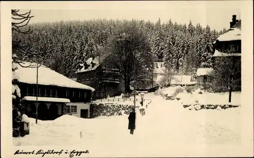 Foto Ak Kipsdorf Altenberg im Erzgebirge, Straßenpartie, Winter, Schnee