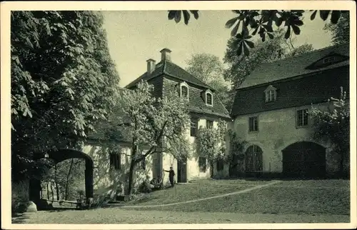 Ak Weesenstein Müglitztal in Sachsen, Äußerer Schlosshof