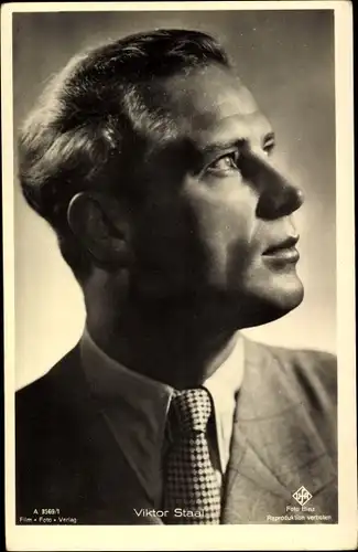 Ak Schauspieler Viktor Staal, Portrait, Anzug