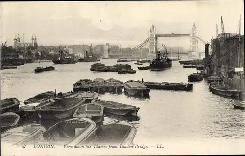 Ak London City England, View down the Thames from London Bridge