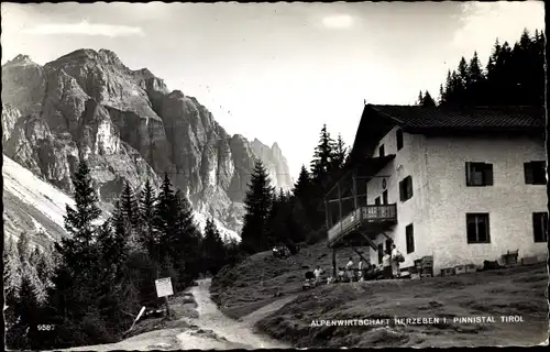 Ak Tirol, Alpenwirtschaft Herzeben im Pinnistal