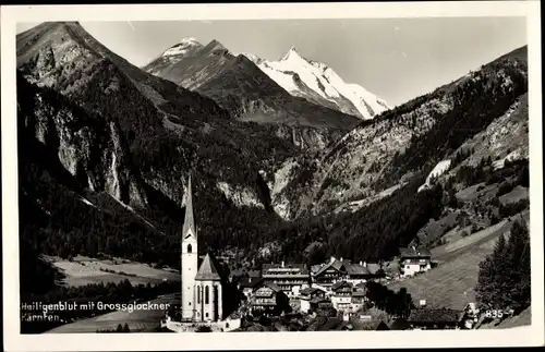 Ak Heiligenblut am Großglockner in Kärnten, Teilansicht mit Kirche