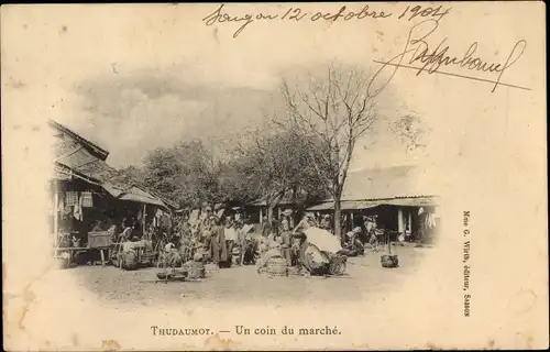 Ak Thudaumot Vietnam, Un coin du marche, Partie am Marktplatz