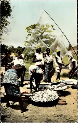 Ak L'Afrique en Couleurs, Retour de la Peche