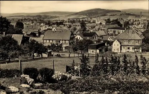 Ak Neugersdorf in der Lausitz, Blick von der Bergstraße auf den Ort