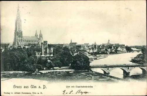 Ak Ulm an der Donau, Ortsansicht mit Eisenbahnbrücke, Münster