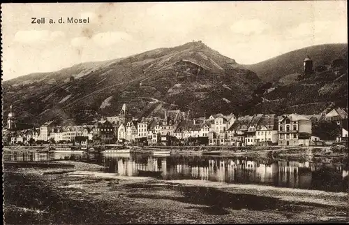 Ak Zell an der Mosel, Stadtpanorama, Flusspartie