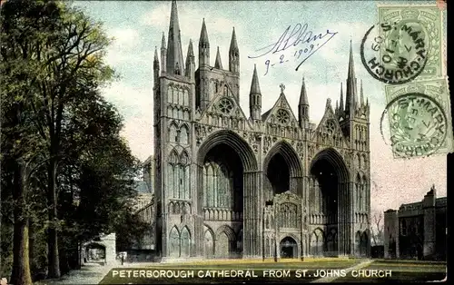 Ak Peterborough Cambridgeshire England, Cathedral from St. Johns church