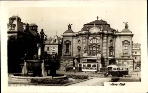 Ak Ústí nad Labem Aussig an der Elbe, Theater, Straßenbahn