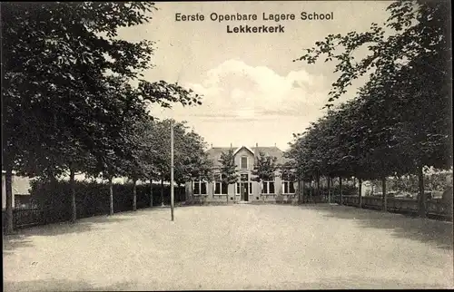 Ak Lekkerkerk Südholland, Eerste Openbare Lagere School