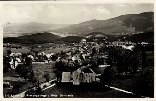 Ak Karpacz Górny Brückenberg Krummhübel Riesengebirge Schlesien, Totale v. Hotel Germania