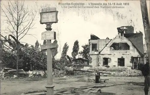 Ak Brüssel Belgien, Ausstellung 1910, Nach dem Brand, Une partie de l'avenue des Nations devastee