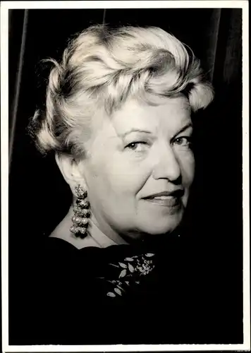 Foto Ak Schauspielerin Maria Paudler, Portrait