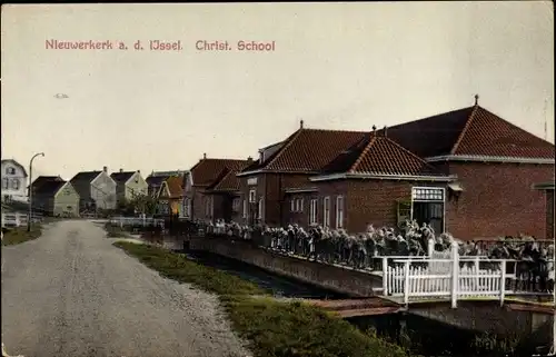Ak Nieuwerkerk aan den IJssel Südholland, Christl. school