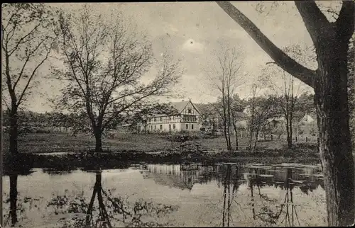 Ak Neuhaldensleben Haldensleben Börde, Teich und Forsthaus auf dem Papenberg