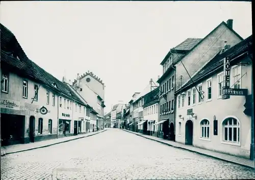 Foto Triptis in Thüringen, Straßenpartie, Hotel, Geschäfte