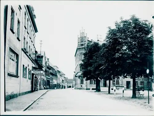 Foto Triptis in Thüringen, Straßenpartie, Hotel, Ratskeller