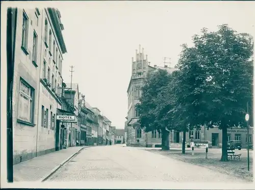 Foto Triptis in Thüringen, Straßenpartie, Hotel, Ratskeller